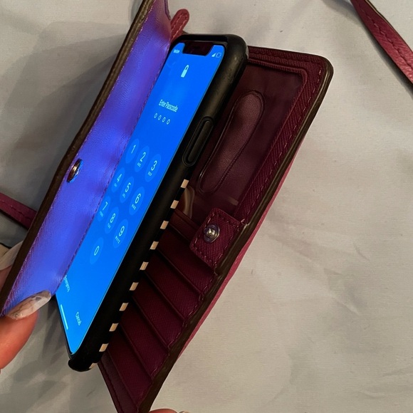 Coach medium-plum purple wallet crossbody - Picture 4 of 7